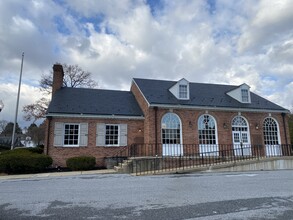 313 W Cypress St, Kennett Square, PA for lease Building Photo- Image 1 of 1