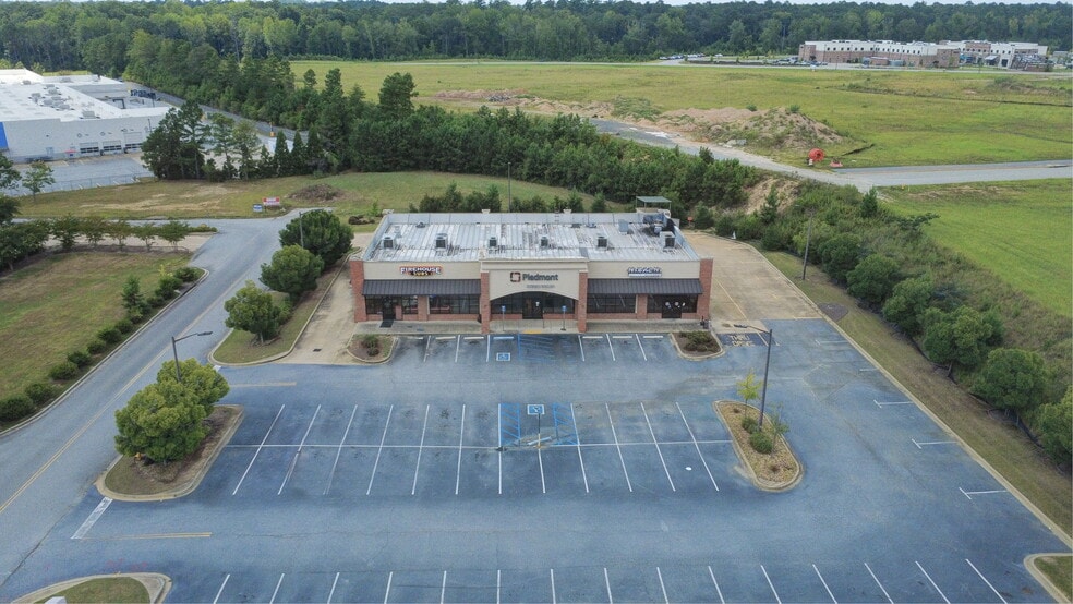 6563 Gateway Rd, Columbus, GA for lease - Building Photo - Image 2 of 16