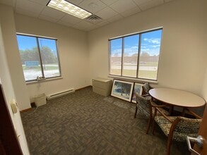 3189 Voyager Dr, Green Bay, WI for lease Building Photo- Image 2 of 6
