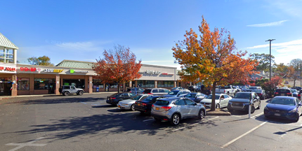 181-227 Forest Ave, Glen Cove, NY for lease Building Photo- Image 2 of 2