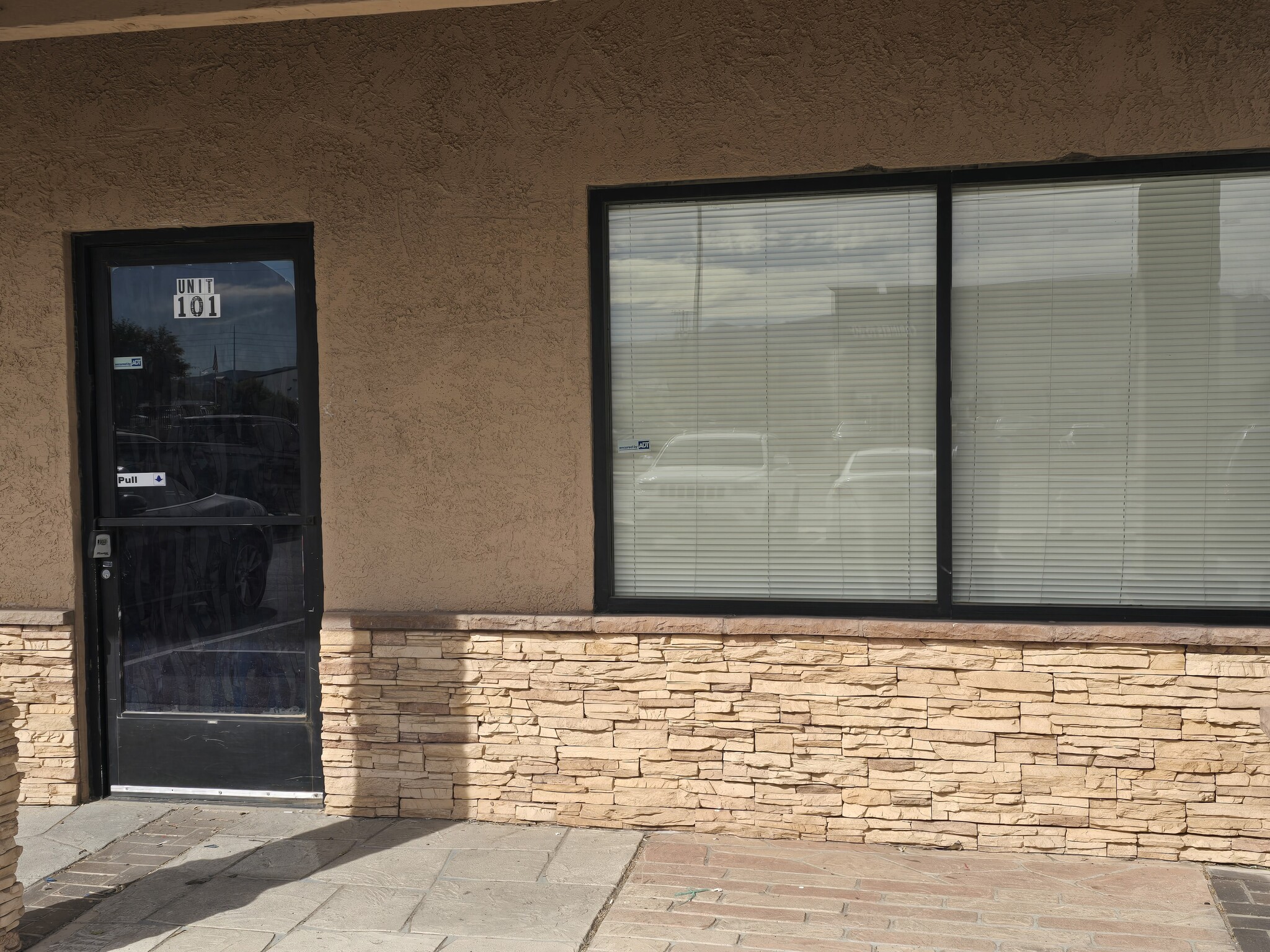 600 W Sunset Rd, Henderson, NV for lease Building Photo- Image 1 of 19