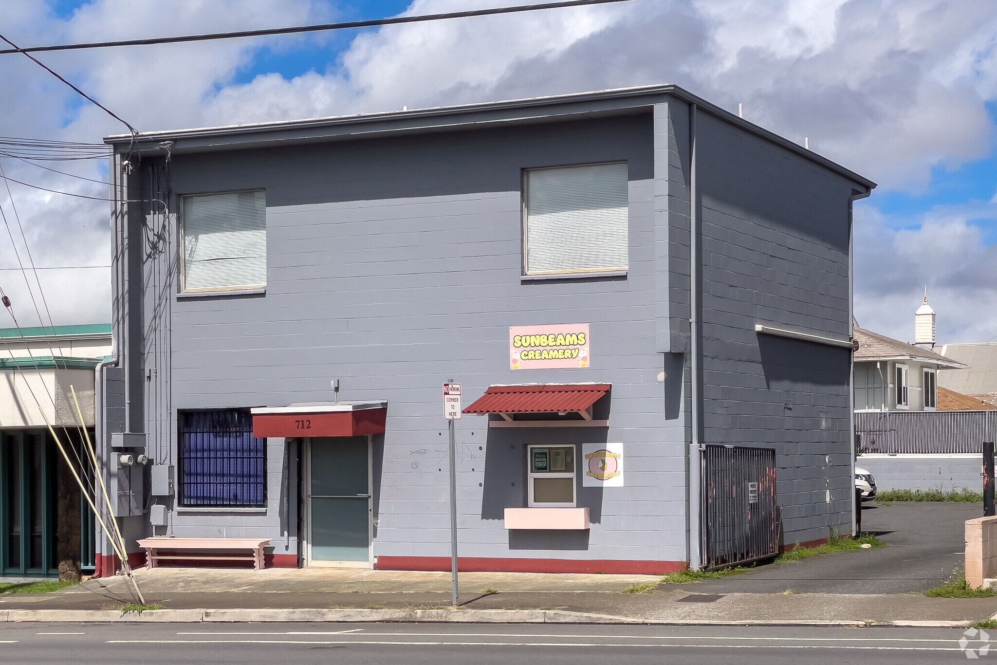 712 California Ave, Wahiawa, HI for sale Primary Photo- Image 1 of 1