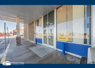 908 E Pioneer Pky, Arlington, TX for lease Interior Photo- Image 2 of 2