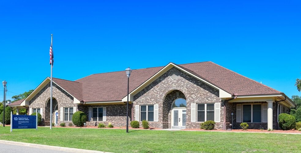 106 Jefferson St, Hamlet, NC for sale - Primary Photo - Image 1 of 1