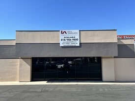 5500-5536 Reseda Blvd, Tarzana CA - Storefront Property