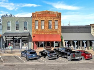 More details for 106 W Main St, Pilot Point, TX - Retail for Sale