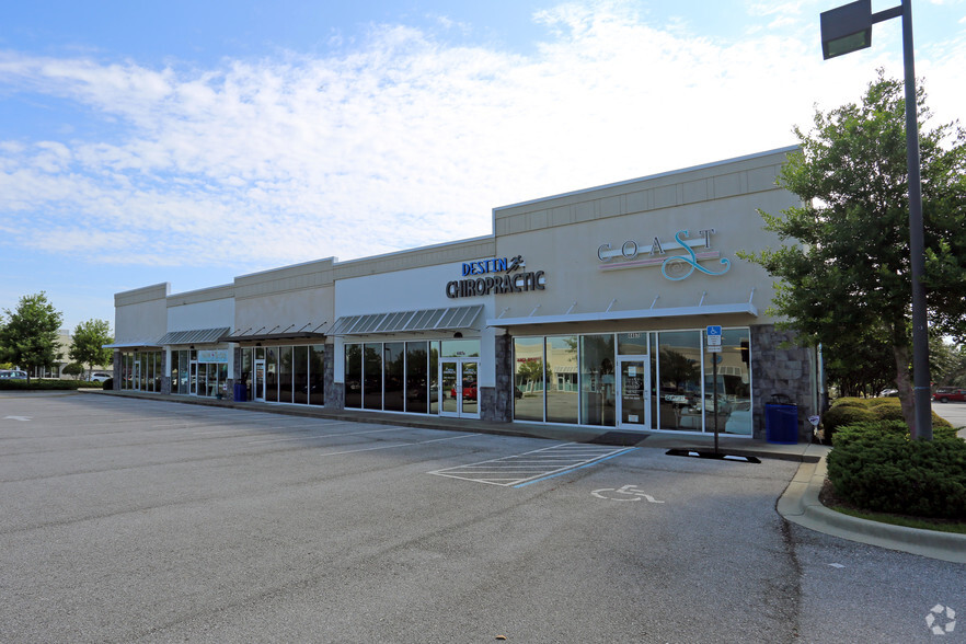 4467 Commons Dr W, Destin, FL for lease - Primary Photo - Image 1 of 21