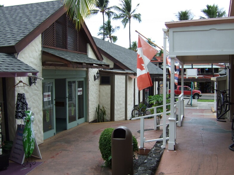 75-5725-75-5729 Alii Dr, Kailua Kona, HI for lease - Building Photo - Image 2 of 26