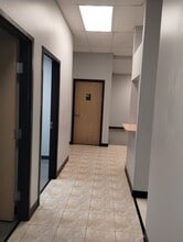 5637-5791 49th St N, Kenneth City, FL for lease Interior Photo- Image 1 of 12