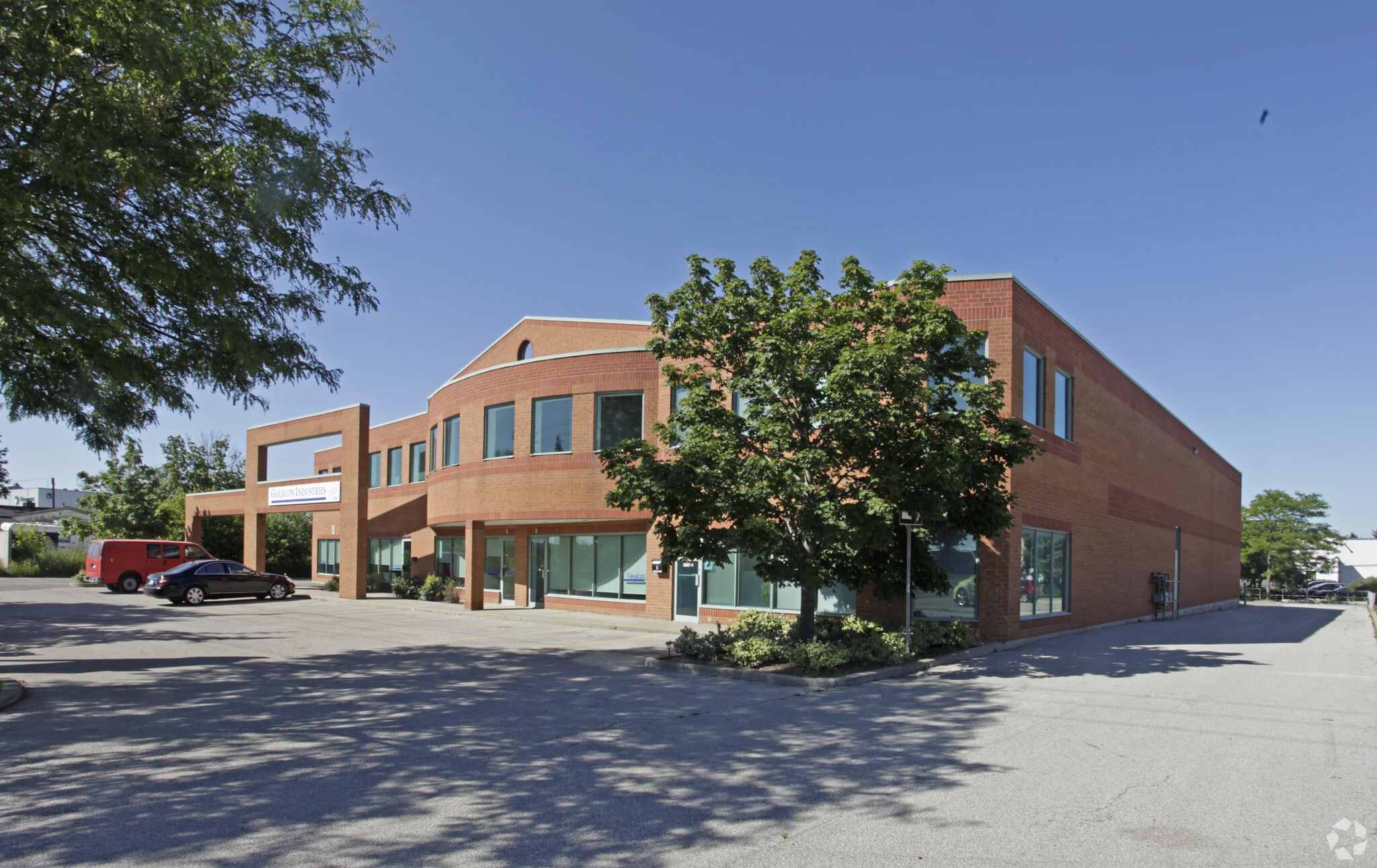 7331 Bramalea Rd, Mississauga, ON for sale Primary Photo- Image 1 of 1