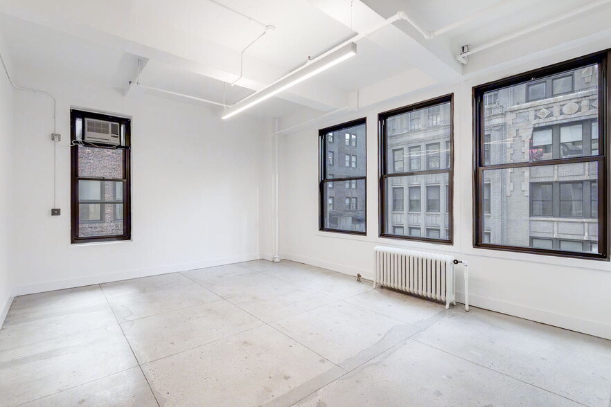 225 W 37th St, New York, NY for lease - Interior Photo - Image 3 of 15