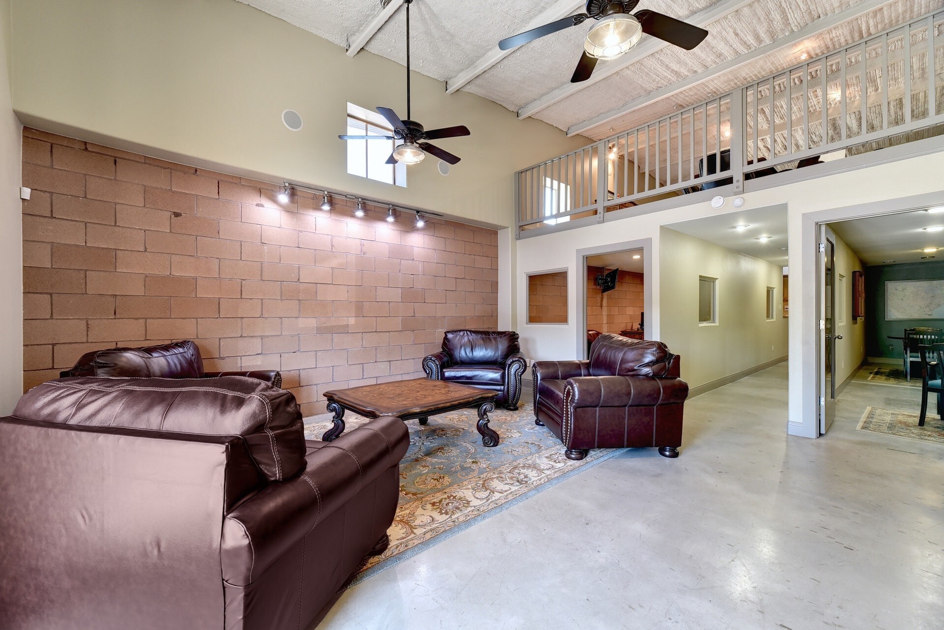 22000 Odell Fairway Trl, Spicewood, TX for sale Interior Photo- Image 1 of 1