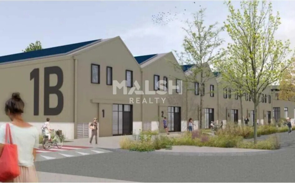 Flex in Toussieu for sale - Building Photo - Image 2 of 5