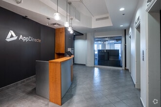 2050 Rue de Bleury, Montréal, QC for lease Interior Photo- Image 2 of 10
