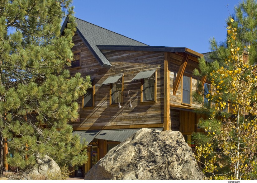 11209 Brockway Rd, Truckee, CA for lease - Building Photo - Image 3 of 9