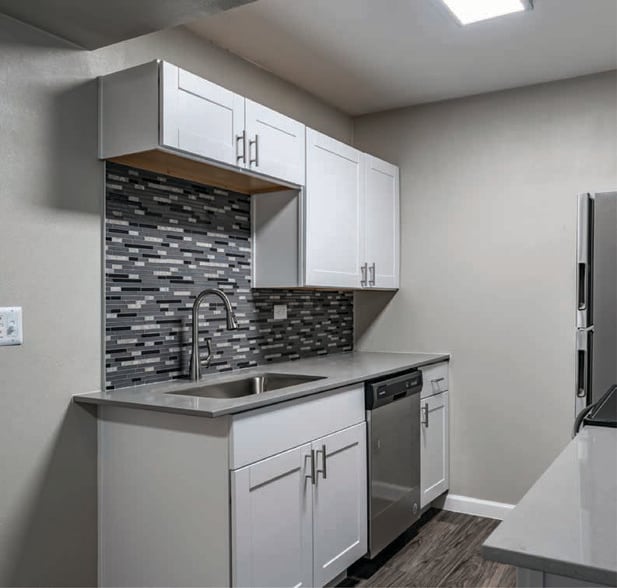 1510 N 48th St, Phoenix, AZ for sale - Interior Photo - Image 2 of 18