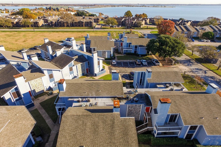 6109 Bay Island Dr, Garland, TX for sale - Building Photo - Image 3 of 25