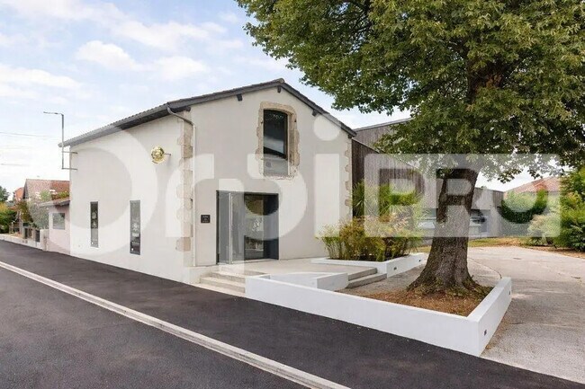 Vente Bureaux 370 m²