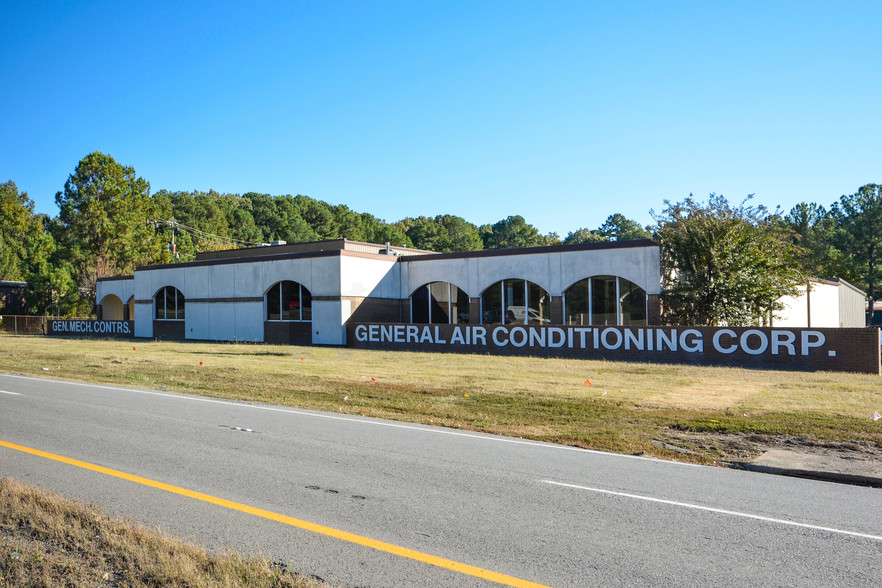 8107 I-30 Hwy E, Little Rock, AR for sale - Building Photo - Image 1 of 1