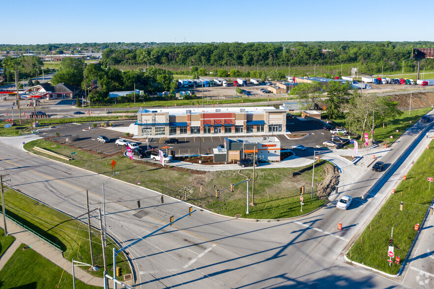 7887-7889 S Archer Ave, Justice, IL for lease - Aerial - Image 1 of 11