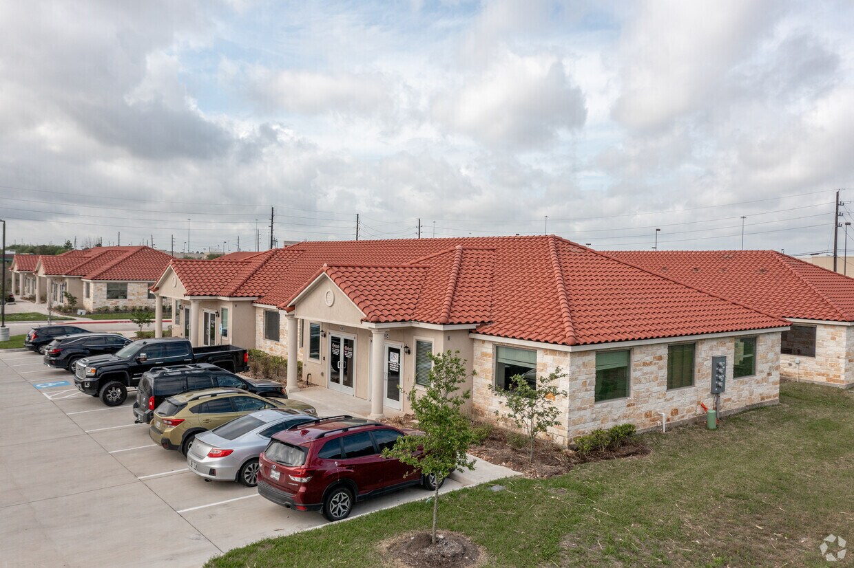 2743 Smith Ranch Rd, Pearland, TX 77584 Pearland Office Condos