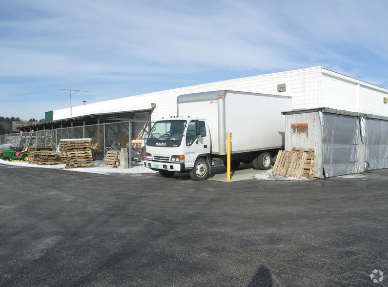 720-756 Broadway St, Berlin, WI for sale - Building Photo - Image 2 of 29