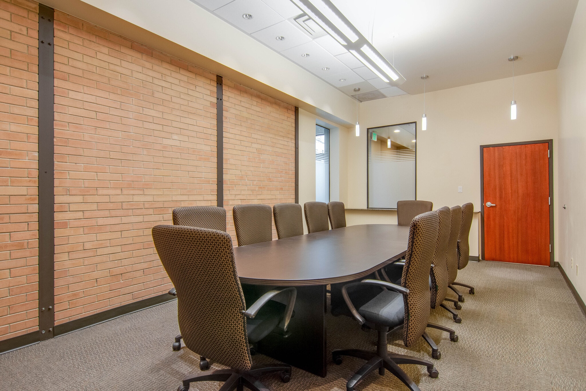 231 W 800 S, Salt Lake City, UT for lease Interior Photo- Image 1 of 5