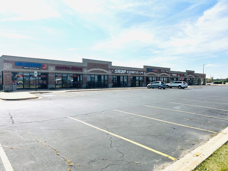 6500-6572 W Route 34, Plano, IL for lease - Building Photo - Image 1 of 1