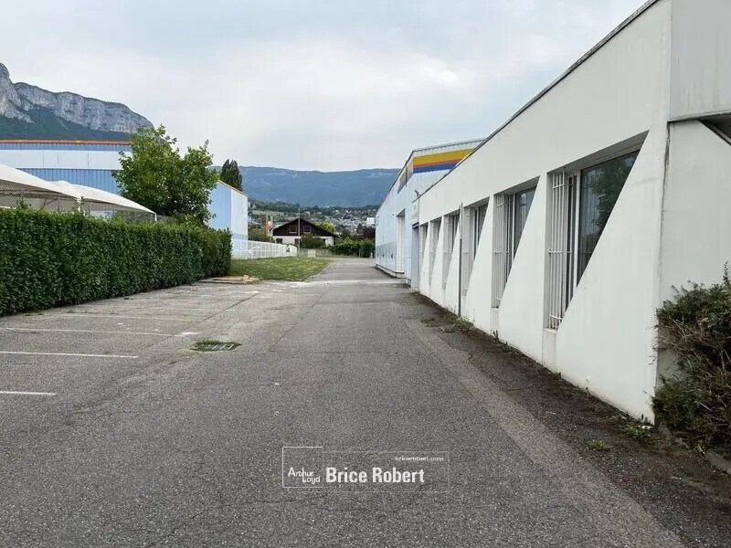 635 R Pierre Et Marie Curie, La Ravoire for sale Primary Photo- Image 1 of 2