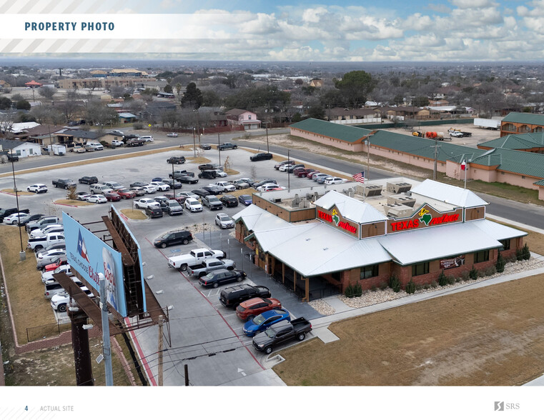 1918 Veterans Blvd, Del Rio, TX for sale - Building Photo - Image 3 of 9