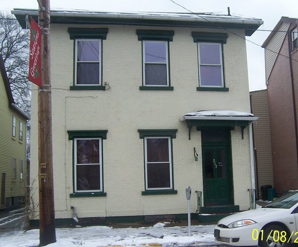 217 S Jefferson St, Kittanning, PA for sale - Primary Photo - Image 1 of 1