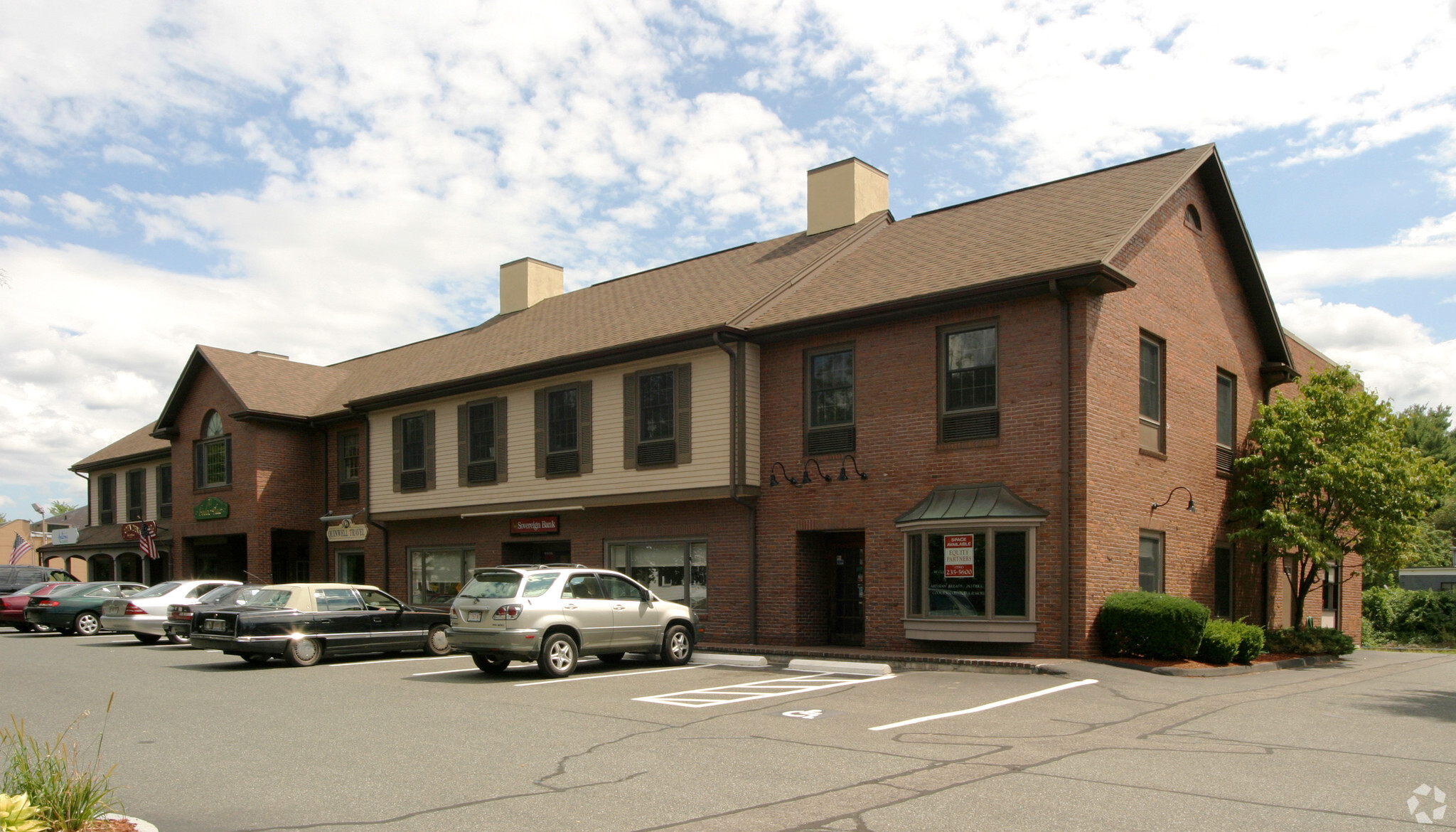 277 Linden St, Wellesley, MA for lease Building Photo- Image 1 of 17