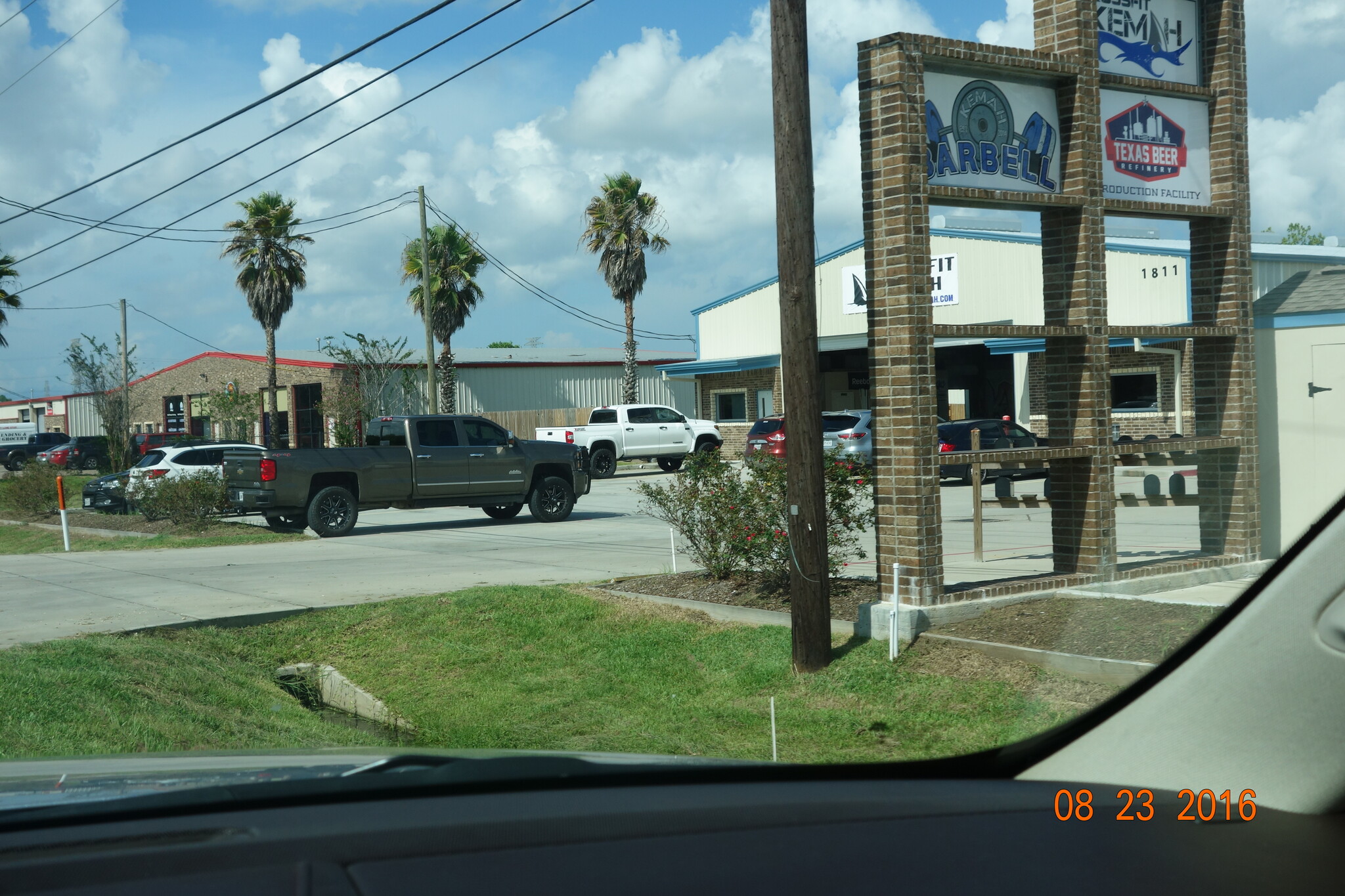 1825 Dickinson Ave, Dickinson, TX for sale Building Photo- Image 1 of 1