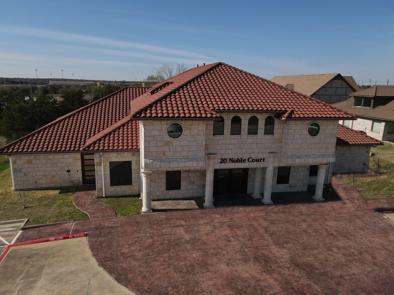 20 Noble Ct, Heath, TX for sale - Building Photo - Image 1 of 1