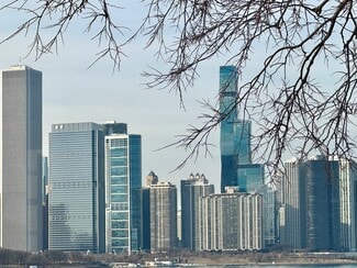 More details for 400 E Randolph St, Chicago, IL - Multifamily for Sale