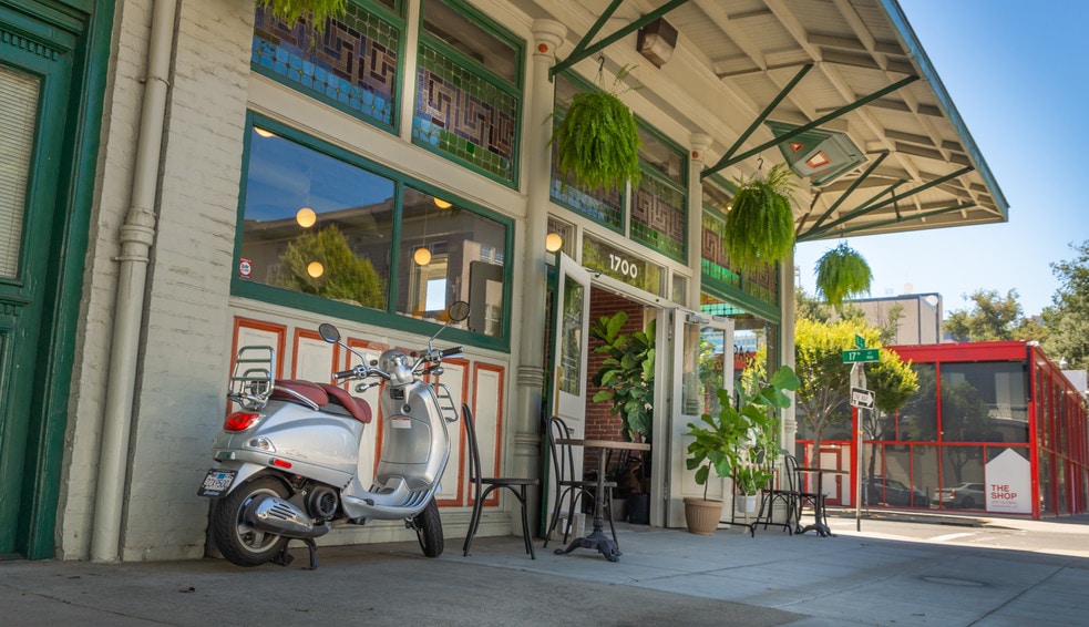 1700 I St, Sacramento, CA for lease - Building Photo - Image 2 of 7