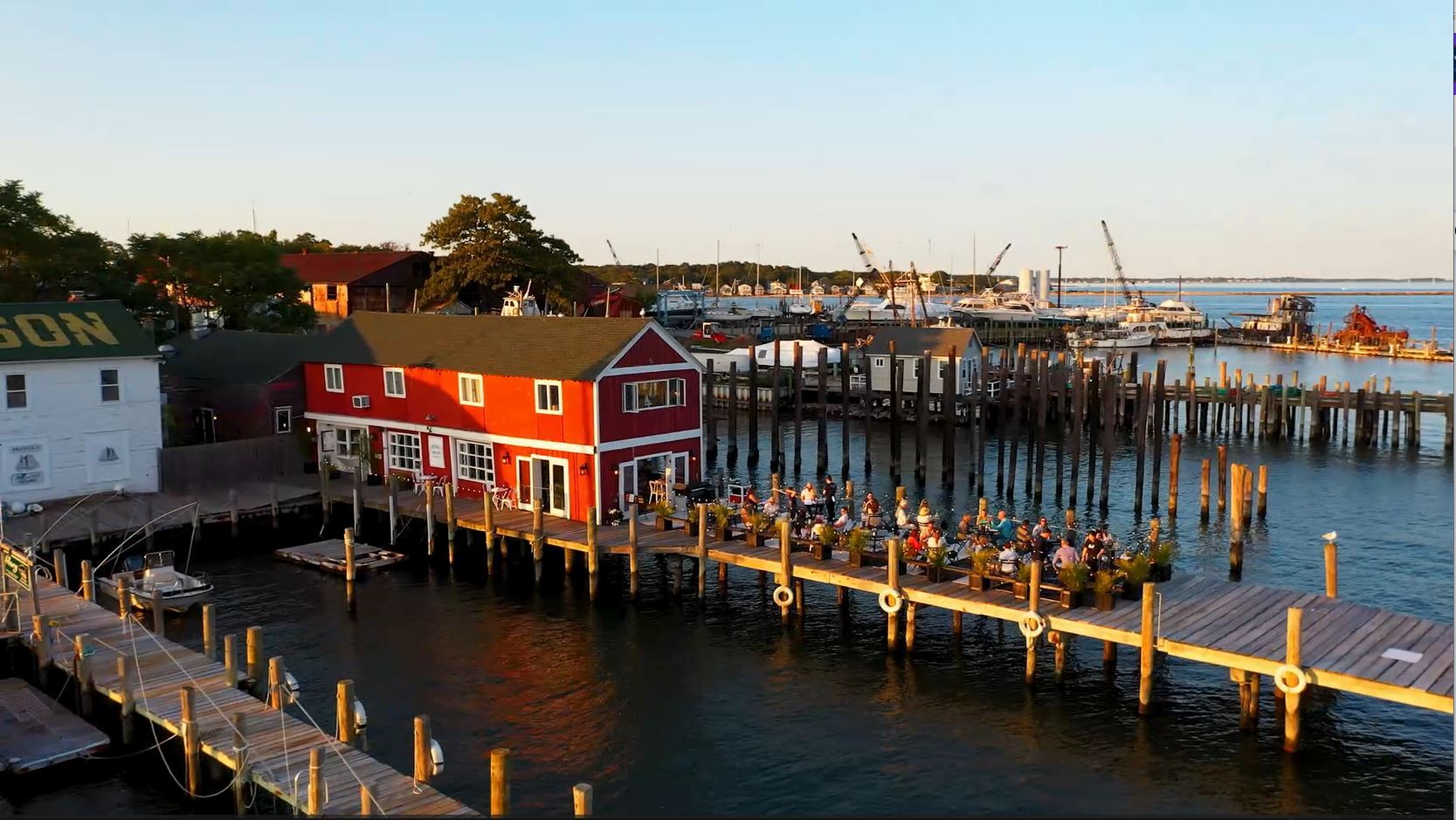 102 Main St, Greenport, NY 11944 - Waterfront Restaurant/Tavern | LoopNet
