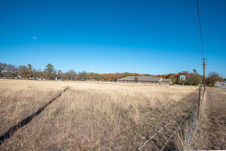 2101 Fort Worth, Weatherford, TX - aerial  map view - Image1