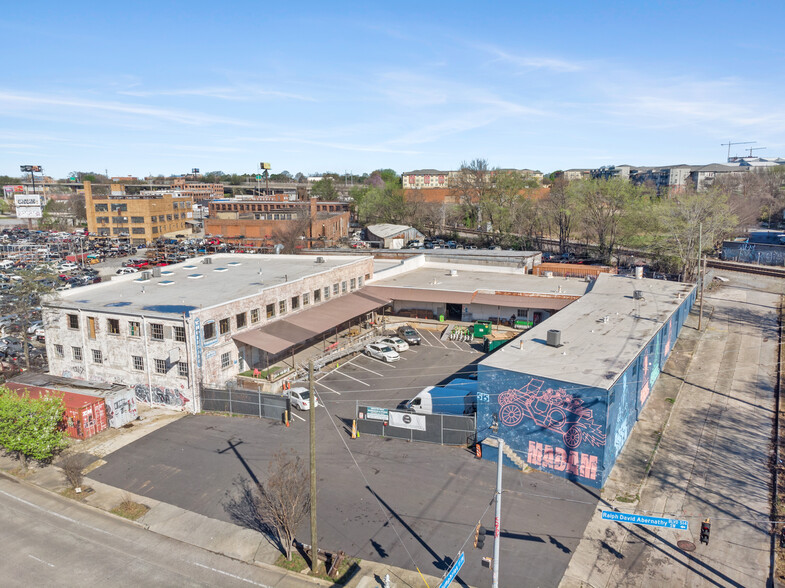 515 Ralph David Abernathy Blvd SW, Atlanta, GA for lease - Building Photo - Image 1 of 5