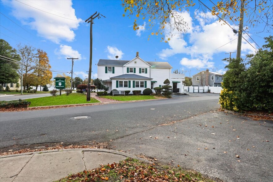 1001 Arnold Ave, Point Pleasant Boro, NJ for sale - Building Photo - Image 1 of 1