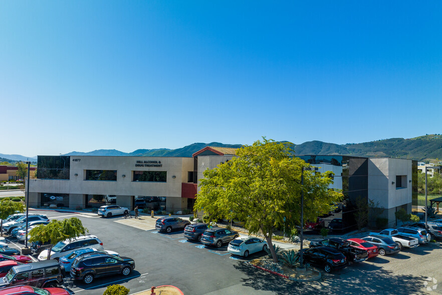 41877 Enterprise Cir N, Temecula, CA for lease - Building Photo - Image 2 of 5