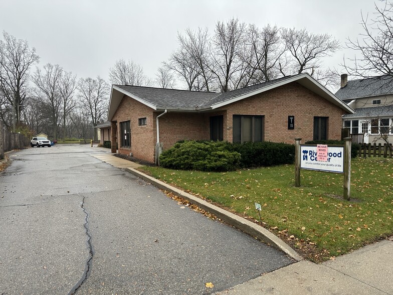 115 S Saint Joseph Ave, Niles, MI for sale - Primary Photo - Image 1 of 1