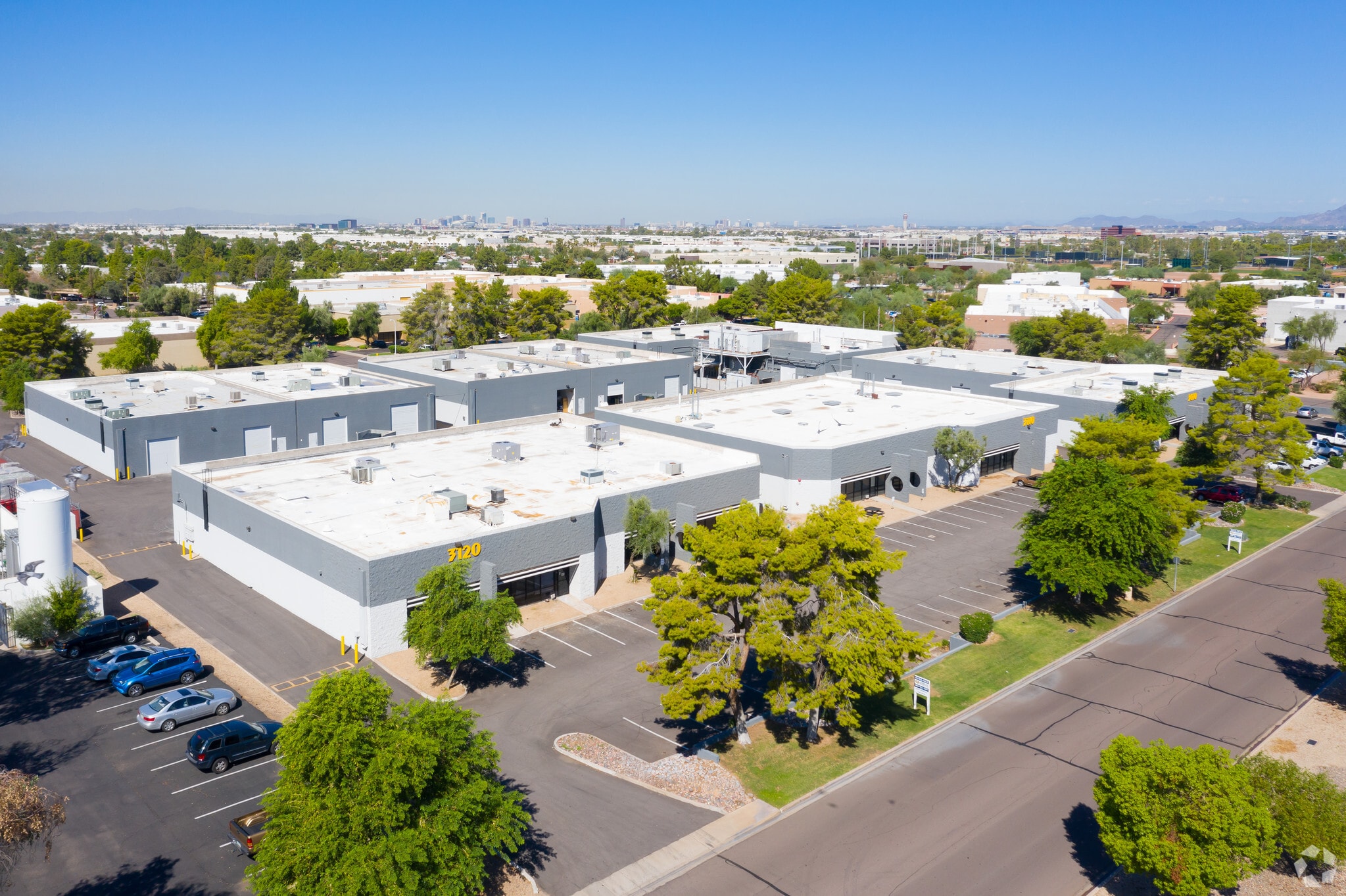 3015 S Park Dr, Tempe, AZ 85282 Expressway Corporate Center