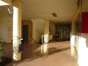 Office/Retail in Vilanova i la Geltrú, Barcelona for lease Interior Photo- Image 2 of 8