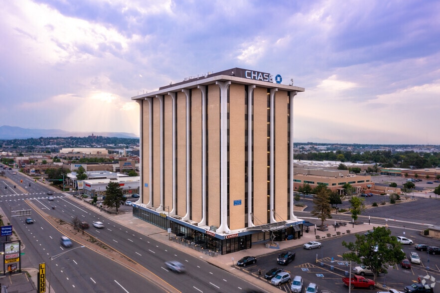 333 W Hampden Ave, Englewood, CO for lease - Primary Photo - Image 1 of 7