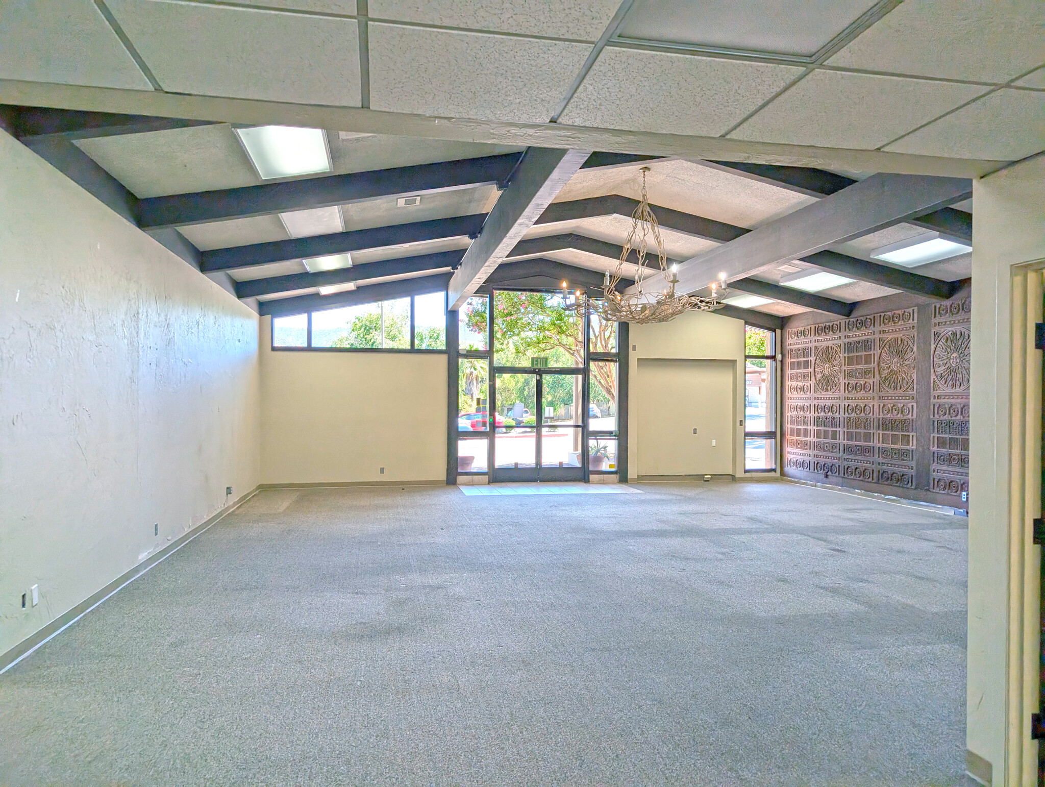 302 El Paseo Rd, Ojai, CA for lease Building Photo- Image 1 of 8