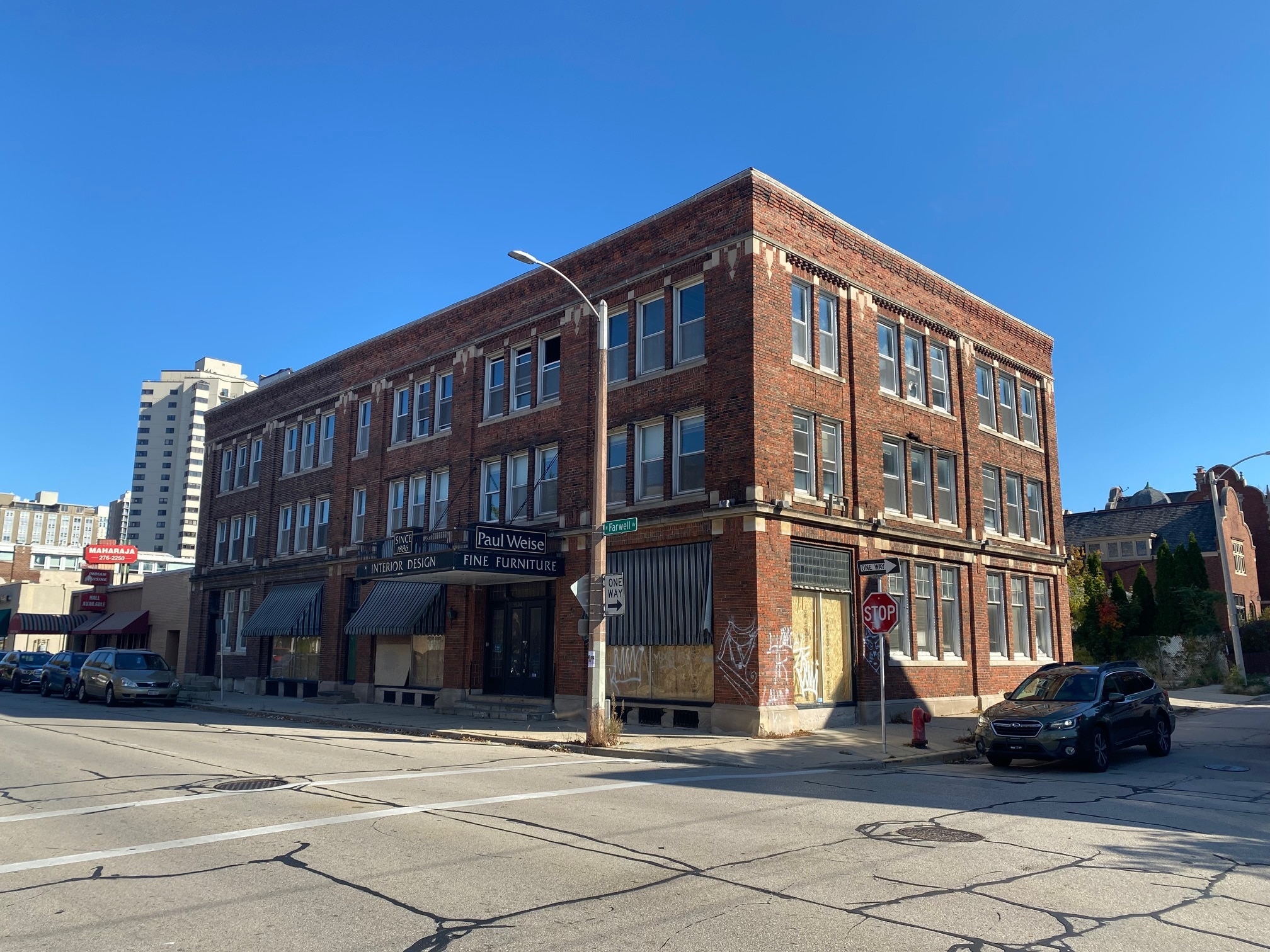 1534 N Farwell Ave, Milwaukee, WI for sale Building Photo- Image 1 of 10