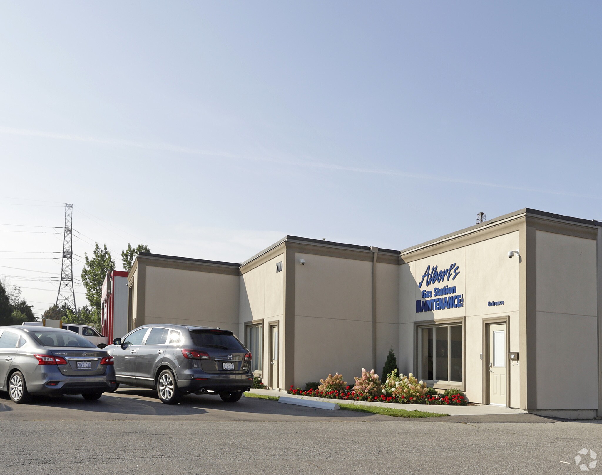 700 Franklin Blvd, Cambridge, ON for sale Primary Photo- Image 1 of 5