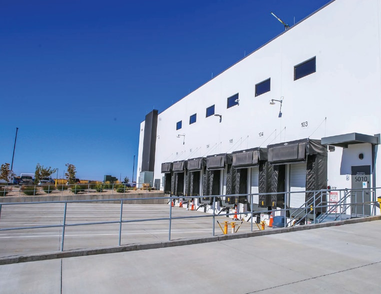 494 Kuhn Dr, Jerome, ID for sale - Building Photo - Image 2 of 9