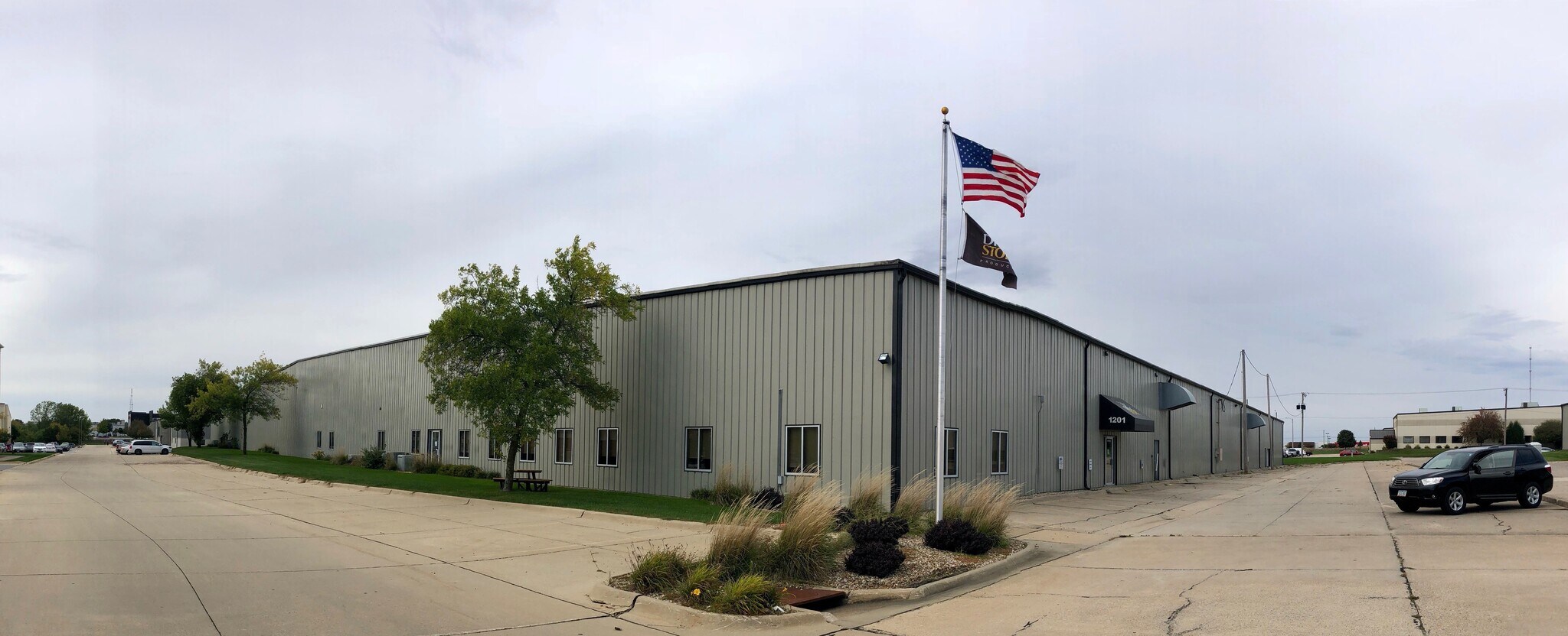 1201 Continental Pl NE, Cedar Rapids, IA for sale Building Photo- Image 1 of 1